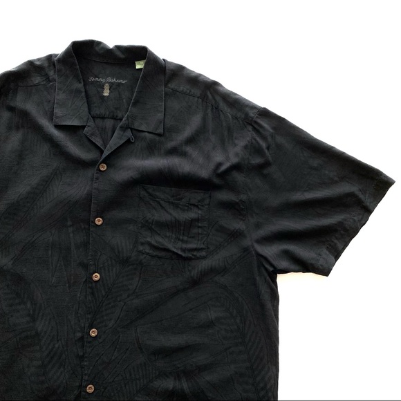 SOLD Tommy Bahama Silk Button Front - Picture 1 of 9